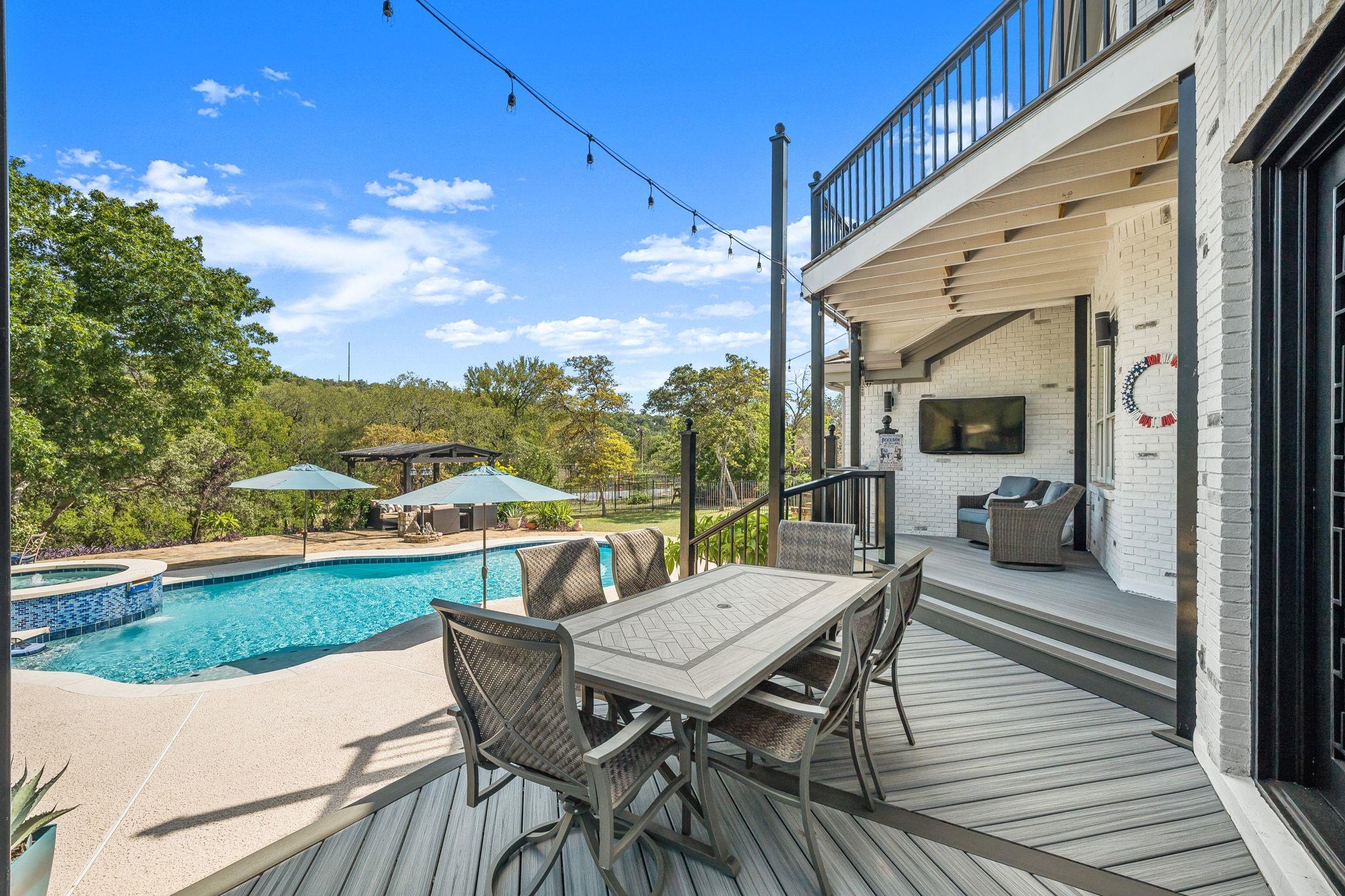 Lakeway, Texas, 78734, United States, 4 Bedrooms Bedrooms, ,3 BathroomsBathrooms,Residential,Active,1945096