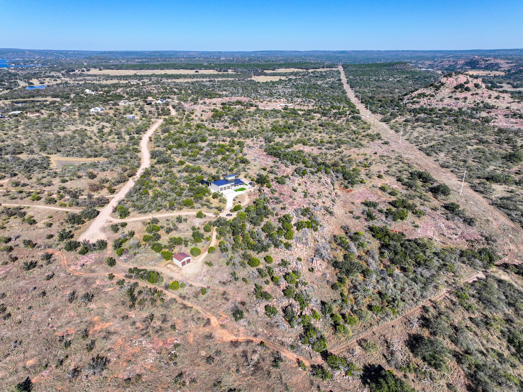 Burnet, Texas, 78611, United States, 2 Bedrooms Bedrooms, ,3 BathroomsBathrooms,Residential,Active,1989785