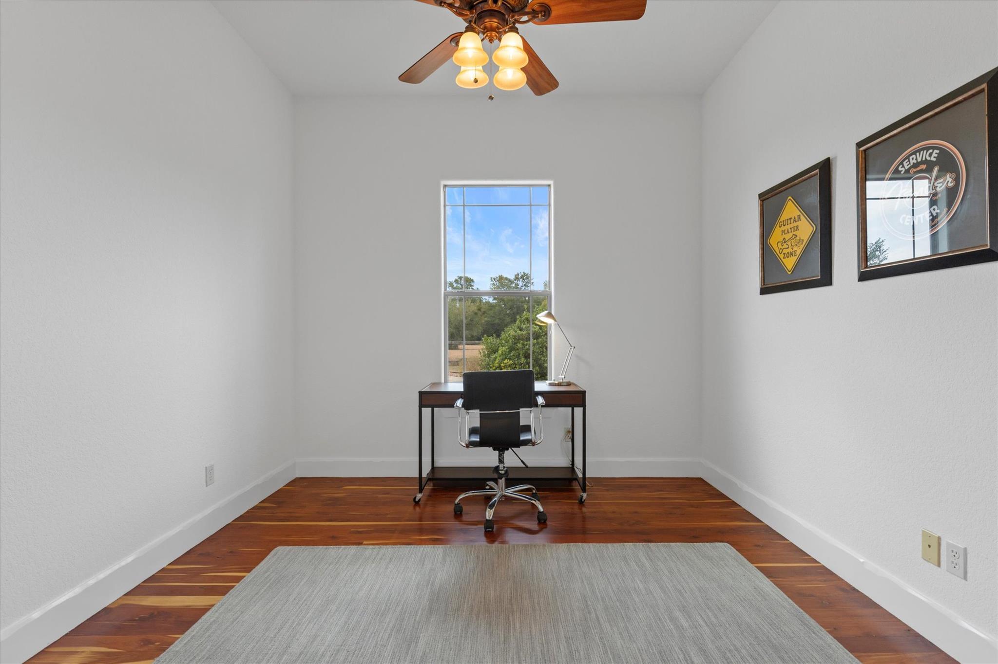 Smithville, Texas, 78957, United States, 4 Bedrooms Bedrooms, ,3 BathroomsBathrooms,Residential,Active,1933712