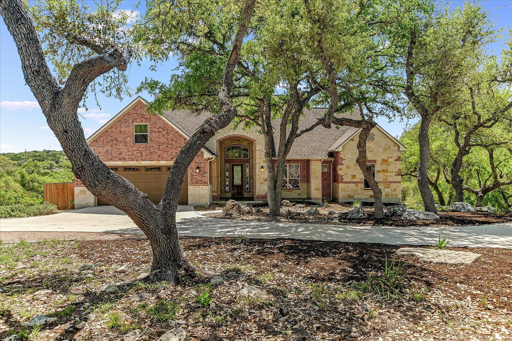Canyon Lake, Texas, 78133, United States, 4 Bedrooms Bedrooms, ,5 BathroomsBathrooms,Residential,Active,1765078