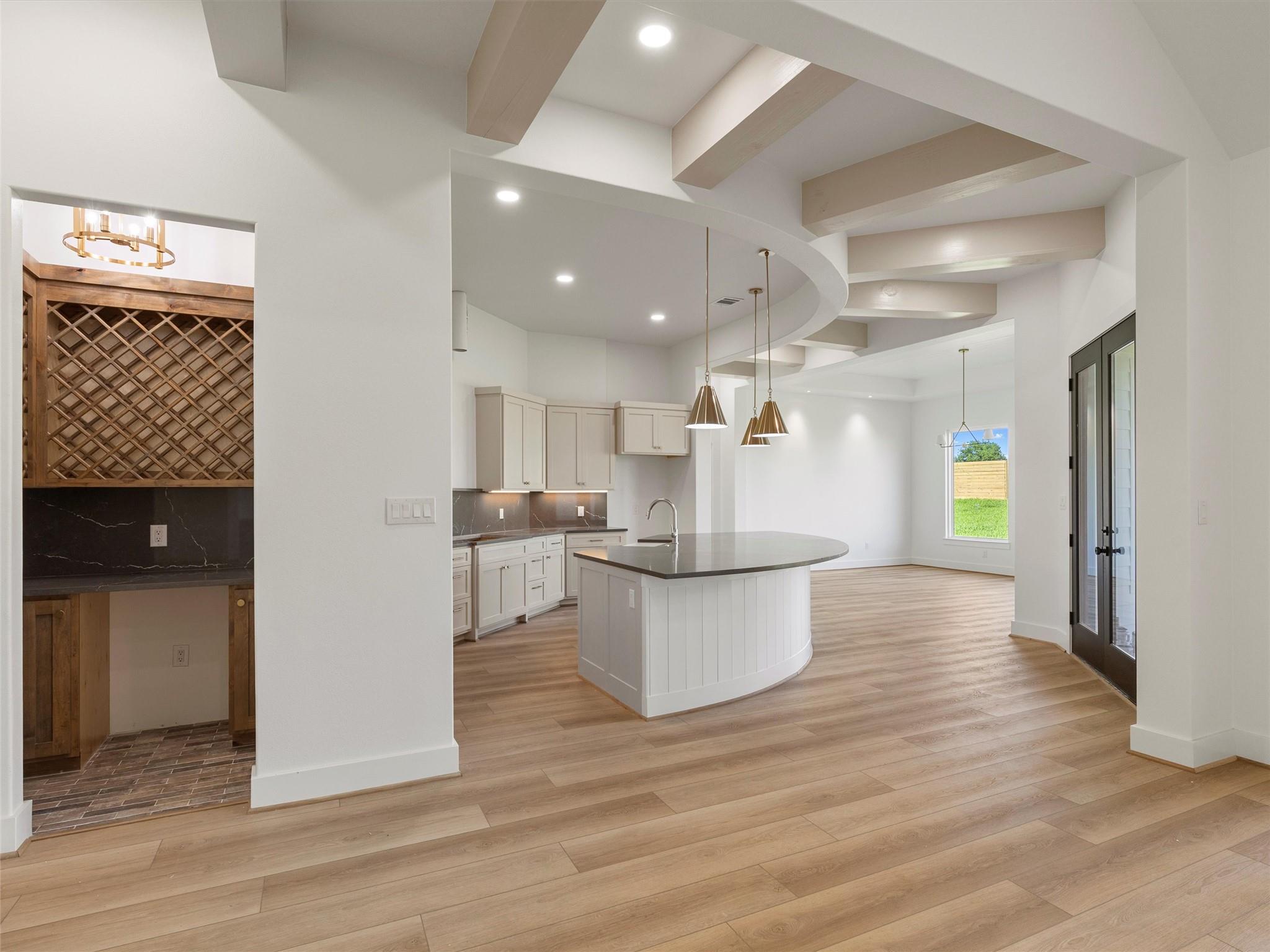 Smithville, Texas, 78957, United States, ,4 BathroomsBathrooms,Residential,Active,1852736