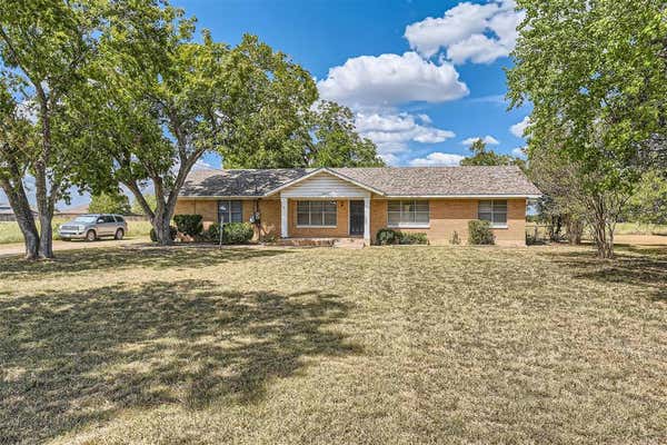 1423 W SAN ANTONIO ST, LOCKHART, TX 78644 - Image 1