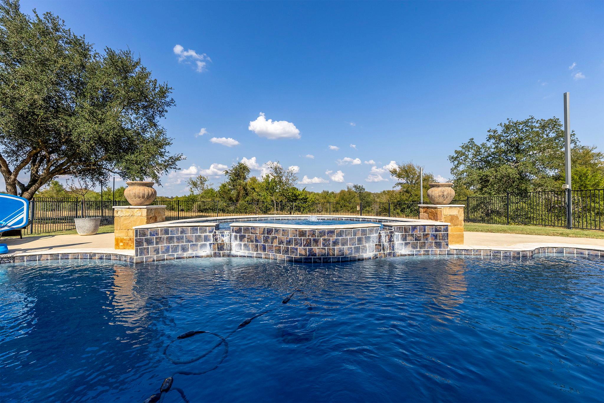 Elgin, Texas, 78621, United States, 5 Bedrooms Bedrooms, ,4 BathroomsBathrooms,Residential,Active,2006921