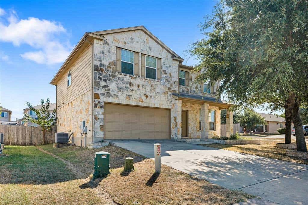 100 LAVACA LOOP, HUTTO, TX 78634, photo 1 of 39