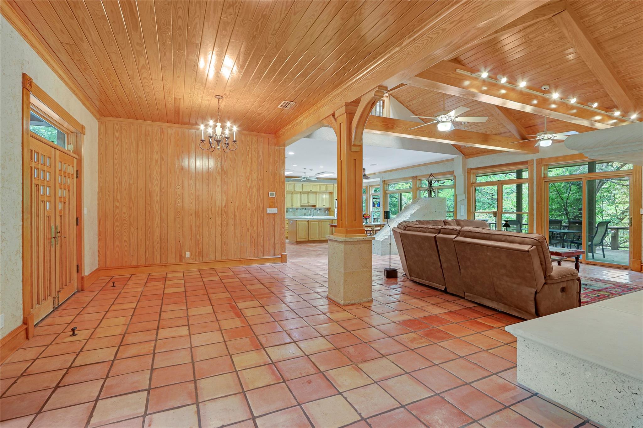 Wimberley, Texas, 78676, United States, 5 Bedrooms Bedrooms, ,6 BathroomsBathrooms,Residential,Active,1702220