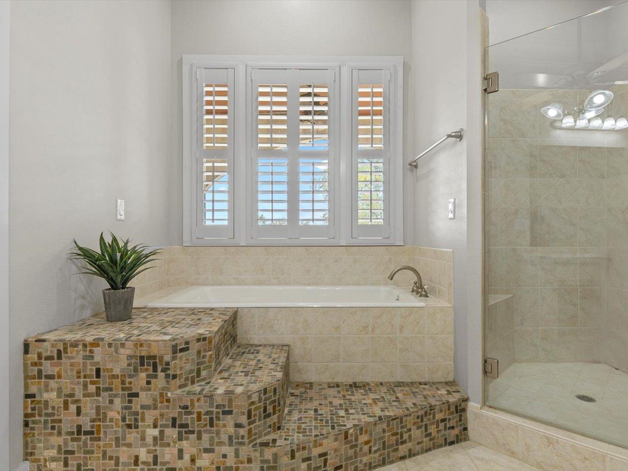 Bastrop, Texas, 78602, United States, 4 Bedrooms Bedrooms, ,6 BathroomsBathrooms,Residential,Active,2009811