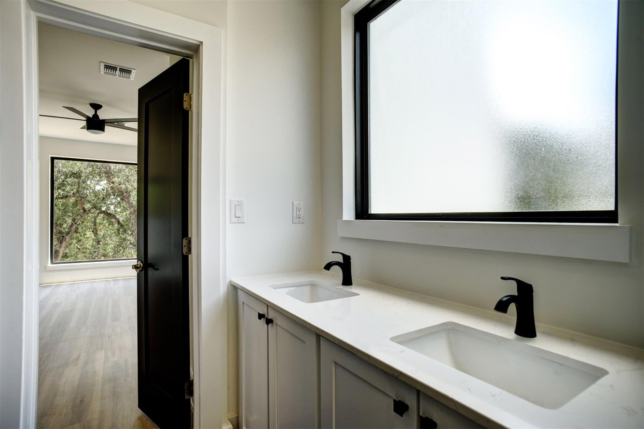 Red Rock, Texas, 78662, United States, ,4 BathroomsBathrooms,Residential,Active,1781796