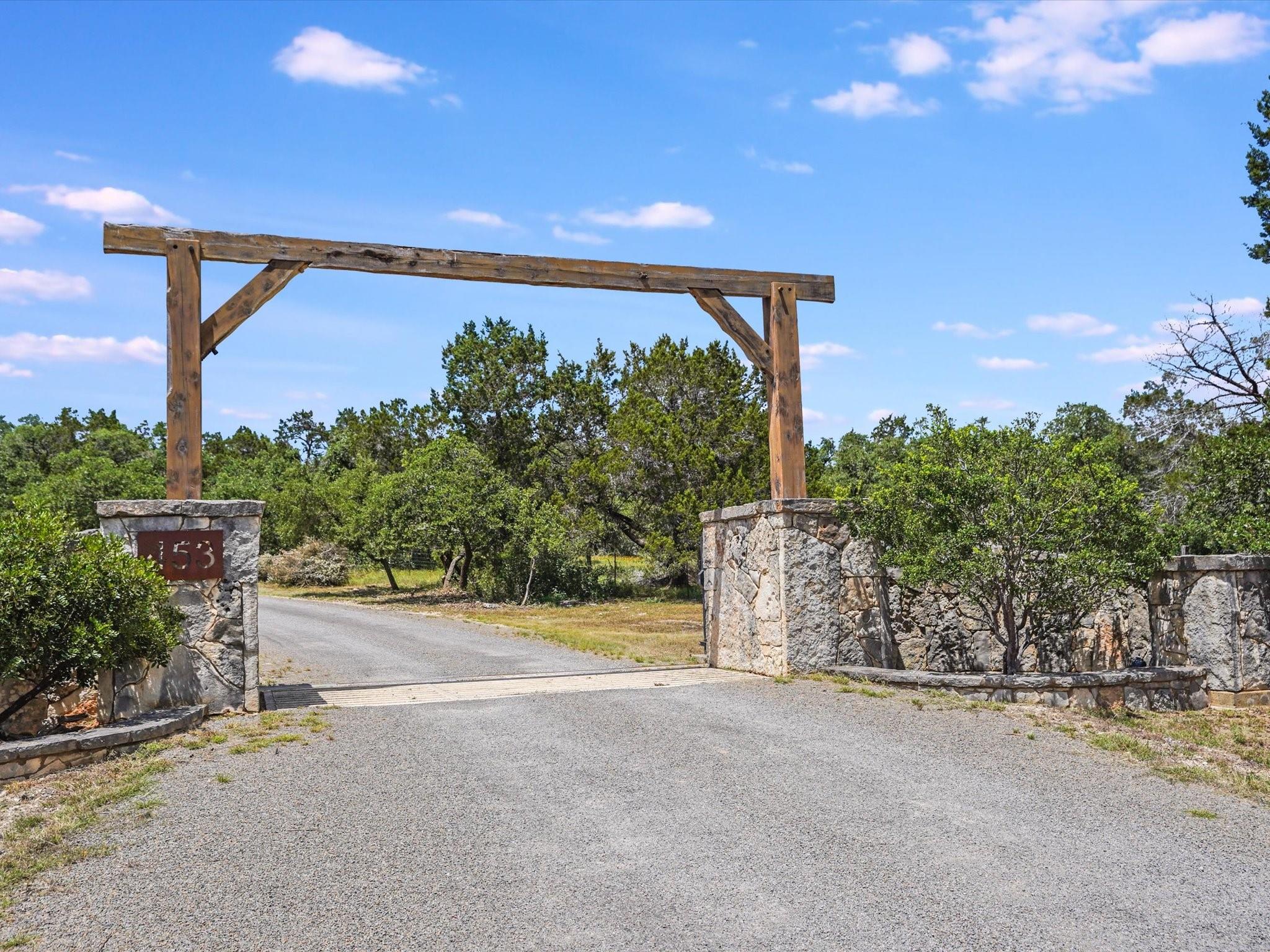 Wimberley, Texas, 78676, United States, ,2 BathroomsBathrooms,Residential,Active,1702231