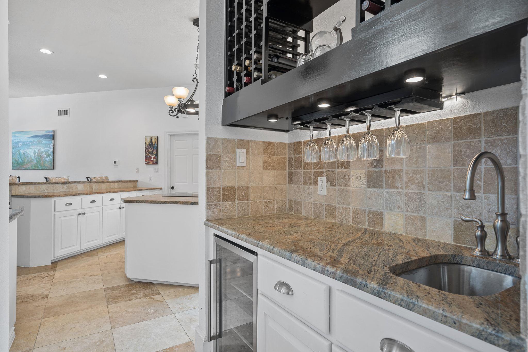 Lakeway, Texas, 78734, United States, 4 Bedrooms Bedrooms, ,3 BathroomsBathrooms,Residential,Active,1945096