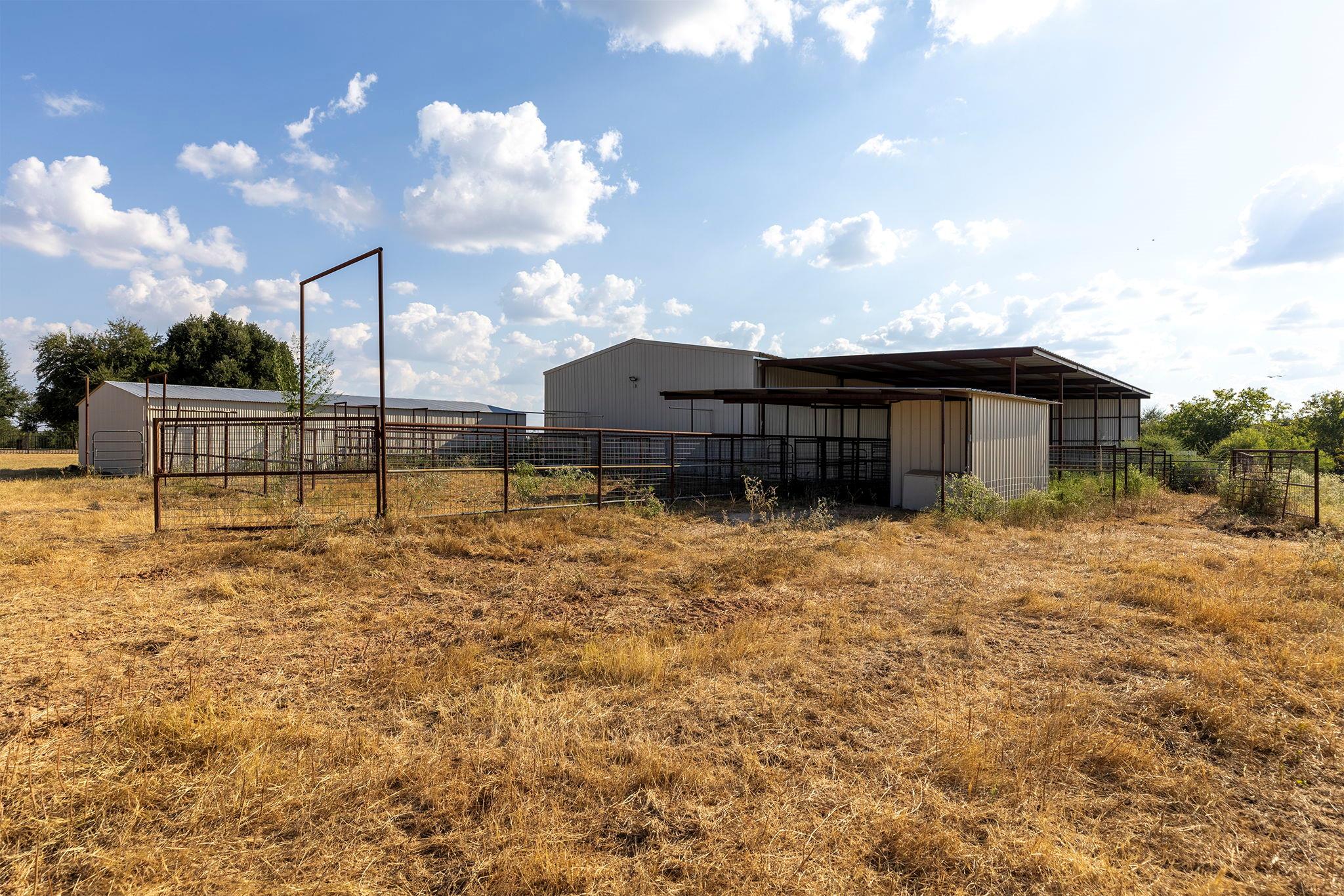 Elgin, Texas, 78621, United States, 5 Bedrooms Bedrooms, ,4 BathroomsBathrooms,Residential,Active,2006921