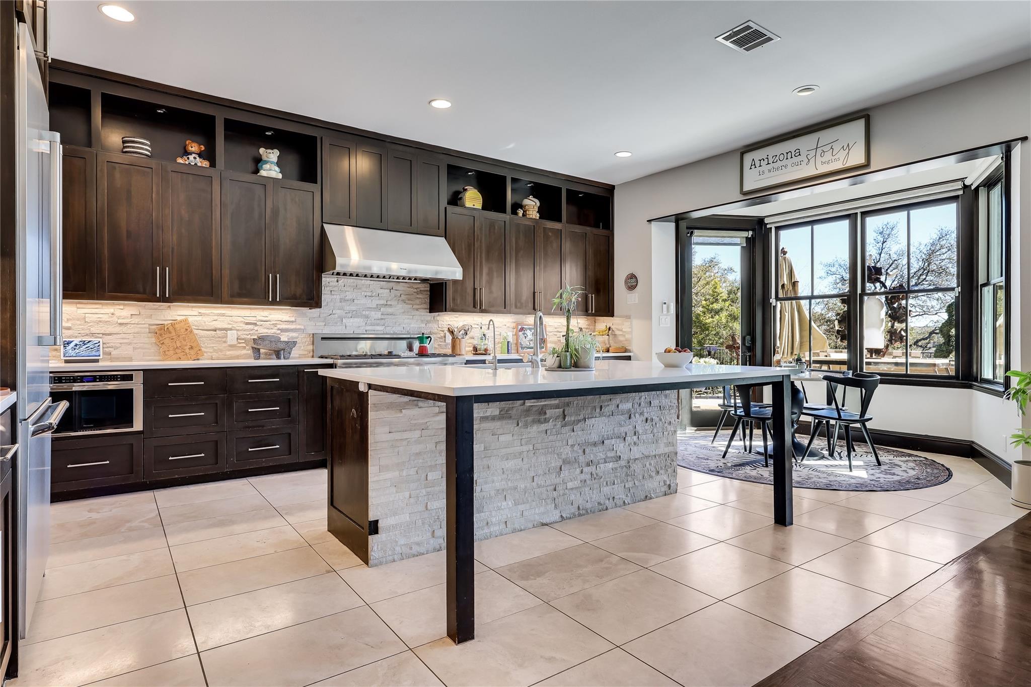 Austin, Texas, 78734, United States, 6 Bedrooms Bedrooms, ,7 BathroomsBathrooms,Residential,Active,2012899