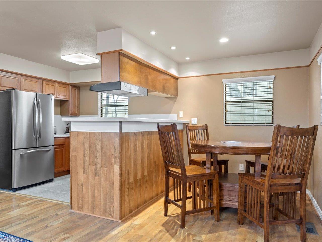 Bastrop, Texas, 78602, United States, 4 Bedrooms Bedrooms, ,6 BathroomsBathrooms,Residential,Active,2009811