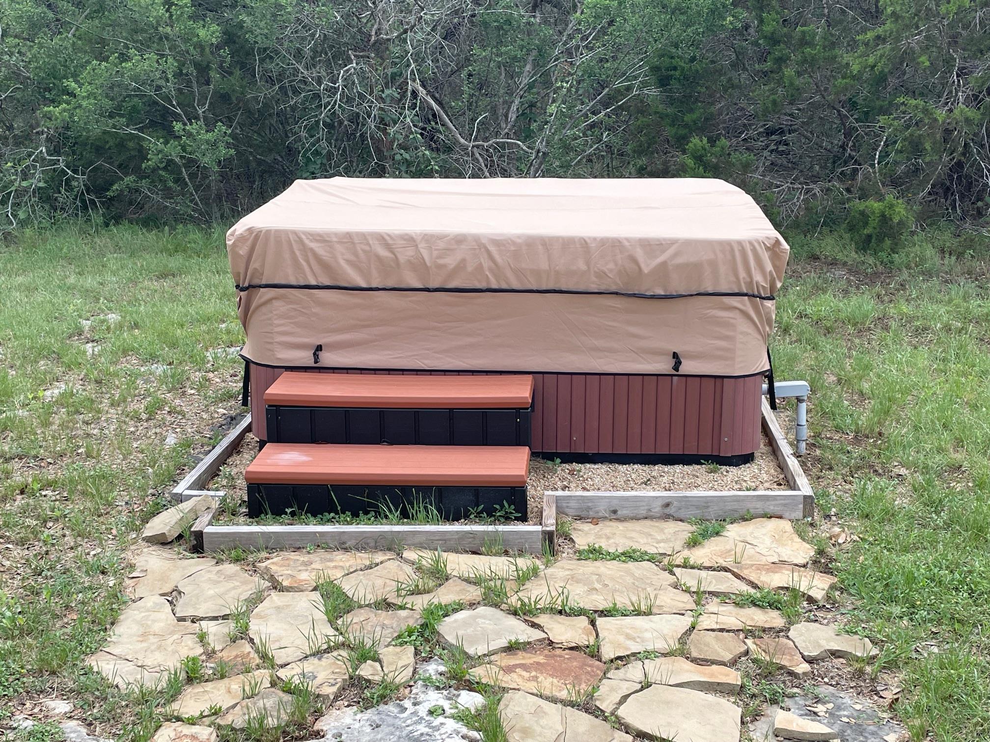 Spicewood, Texas, 78669, United States, ,3 BathroomsBathrooms,Residential,Active,1832331