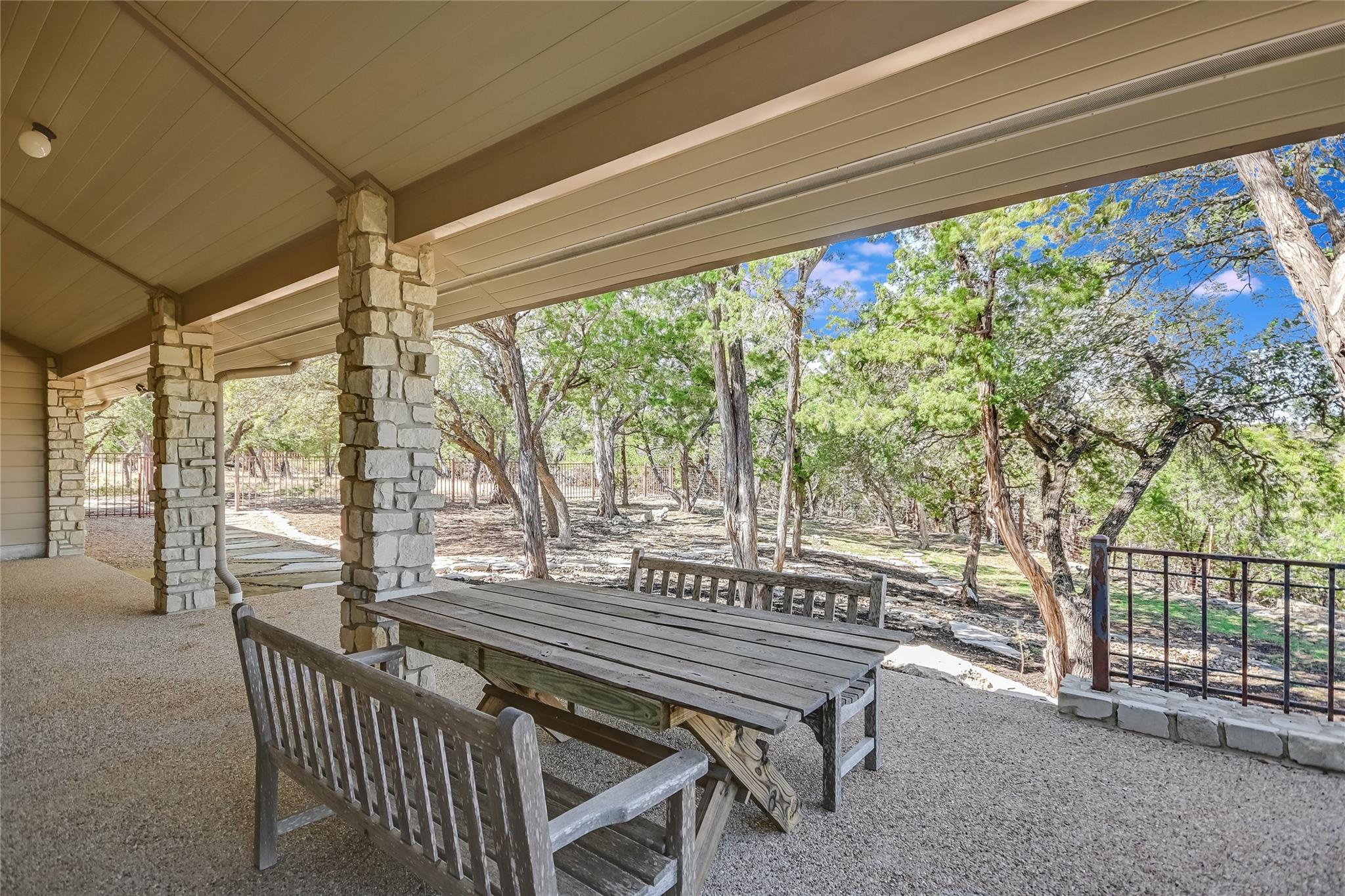 Dripping Springs, Texas, 78620, United States, ,3 BathroomsBathrooms,Residential,Active,1704418