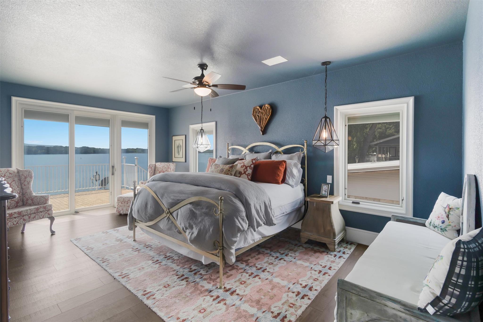 Kingsland, Texas, 78639, United States, 7 Bedrooms Bedrooms, ,6 BathroomsBathrooms,Residential,Active,1946434