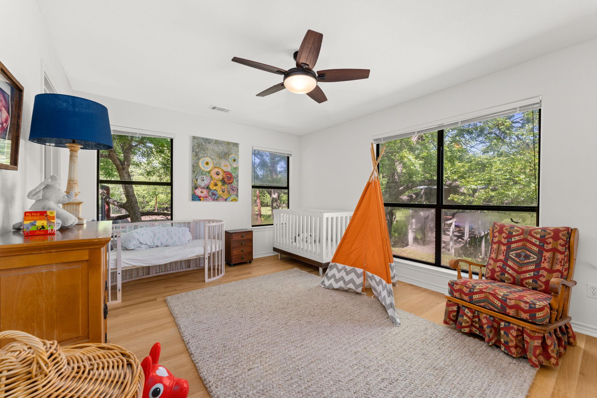 Spicewood, Texas, 78669, United States, 4 Bedrooms Bedrooms, ,3 BathroomsBathrooms,Residential,Active,1987243