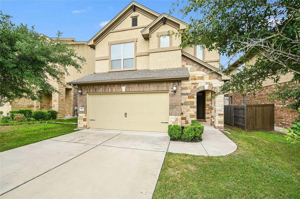 9513 HUNTER LN, AUSTIN, TX 78748, photo 1 of 30