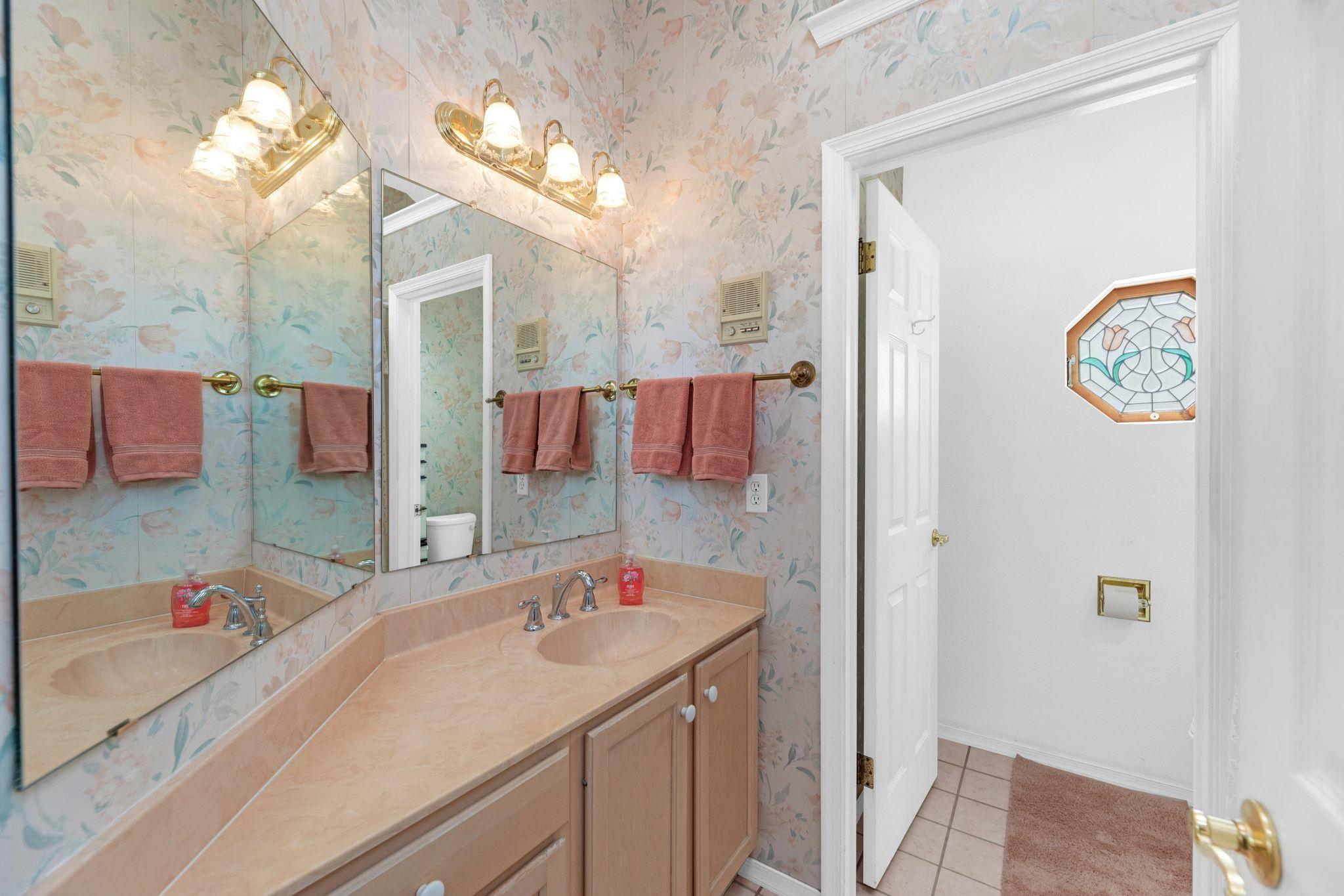 Round Rock, Texas, 78681, United States, 2 Bedrooms Bedrooms, ,3 BathroomsBathrooms,Residential,Active,1945465