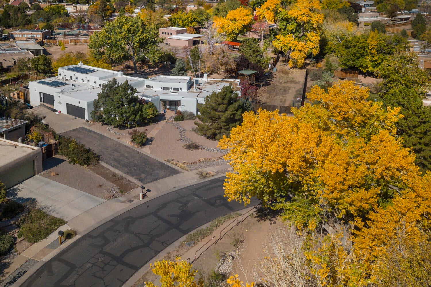 Albuquerque, New Mexico, 87107, United States, 4 Bedrooms Bedrooms, ,4 BathroomsBathrooms,Residential,Pending,2007350