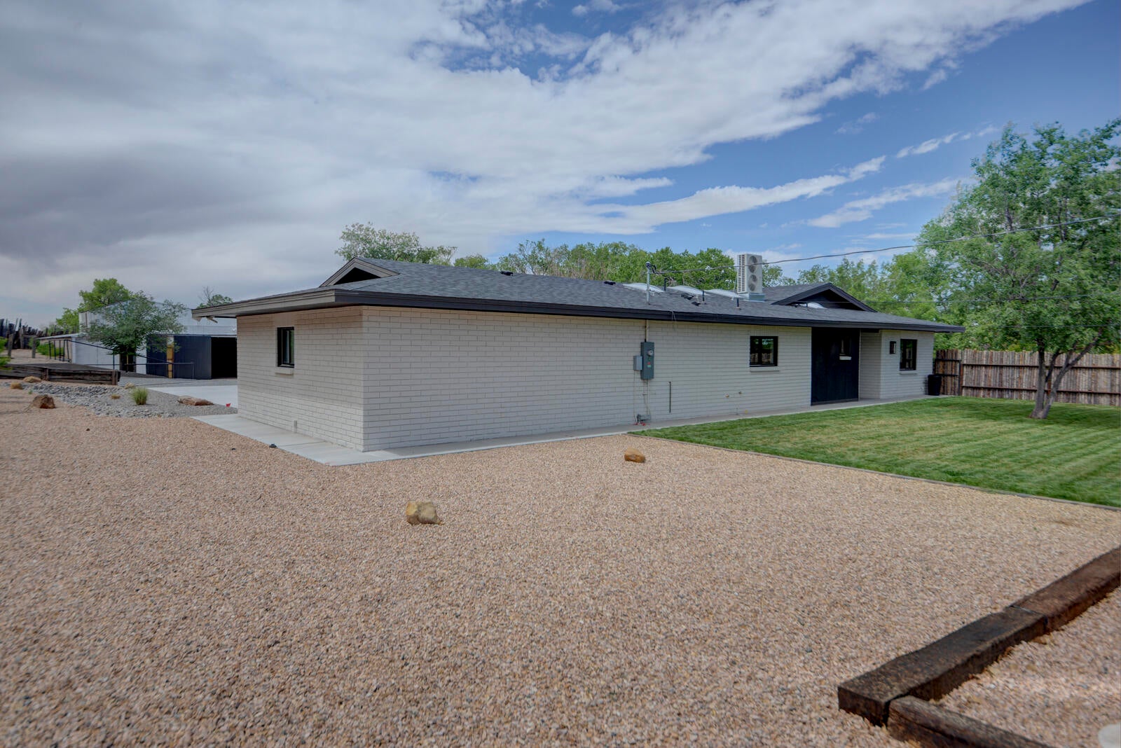 Albuquerque, New Mexico, 87113, United States, 4 Bedrooms Bedrooms, ,3 BathroomsBathrooms,Residential,Active,1824505