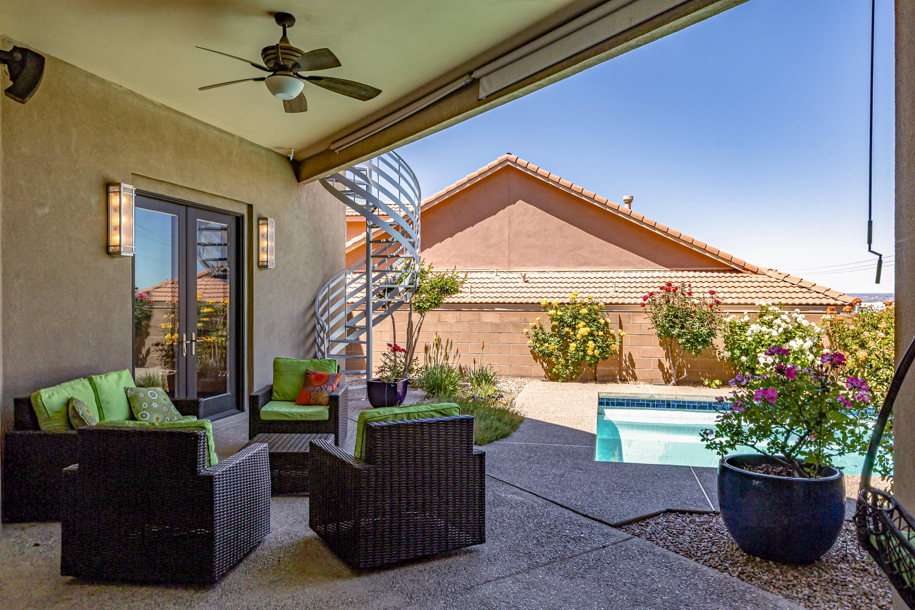 Albuquerque, New Mexico, 87122, United States, 5 Bedrooms Bedrooms, ,4 BathroomsBathrooms,Residential,Active,2044982