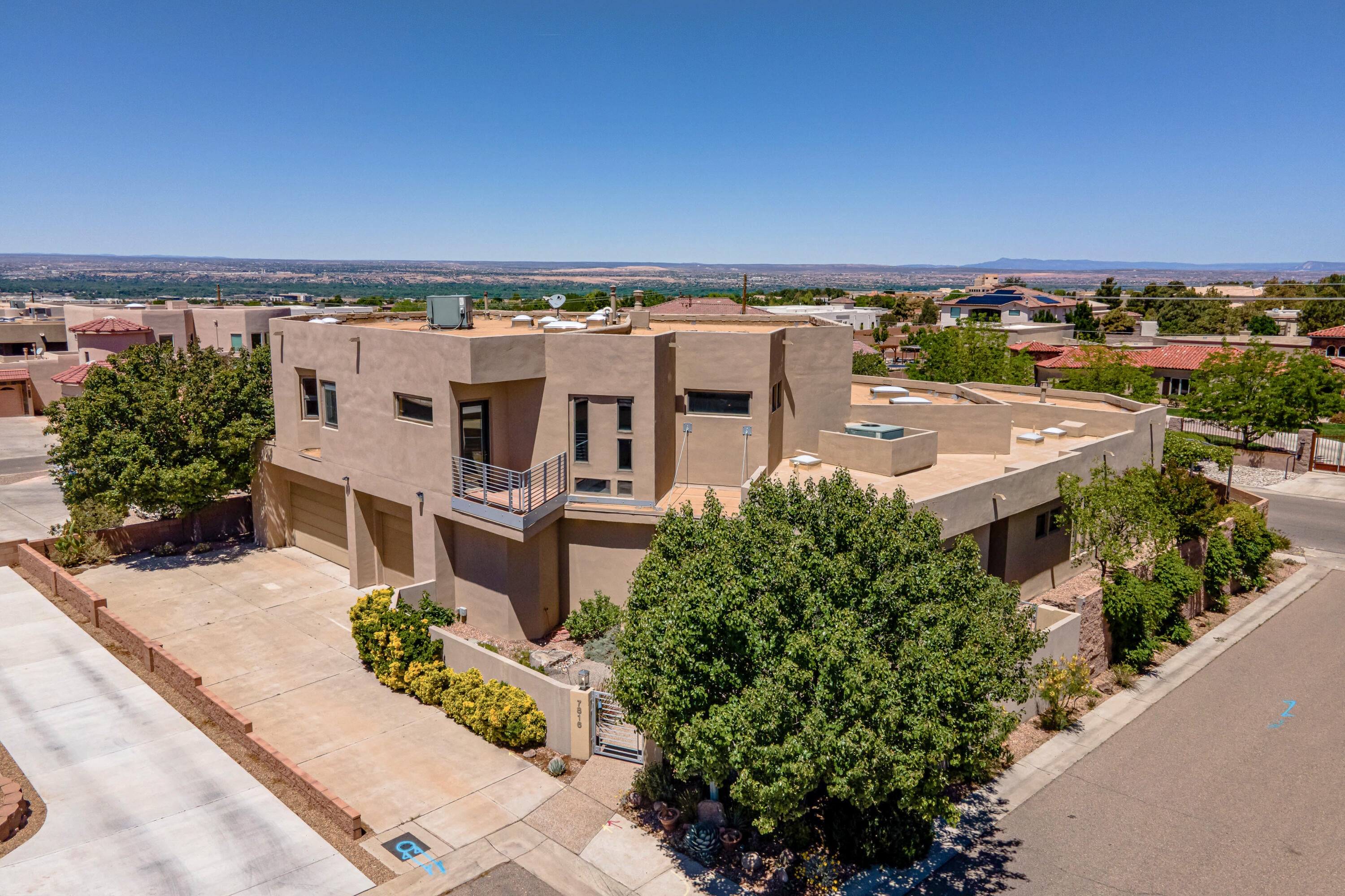 Albuquerque, New Mexico, 87122, United States, 5 Bedrooms Bedrooms, ,4 BathroomsBathrooms,Residential,Active,2044982