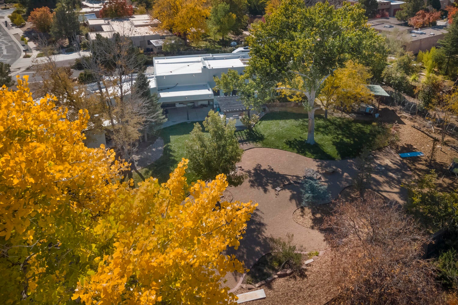 Albuquerque, New Mexico, 87107, United States, 4 Bedrooms Bedrooms, ,4 BathroomsBathrooms,Residential,Pending,2007350