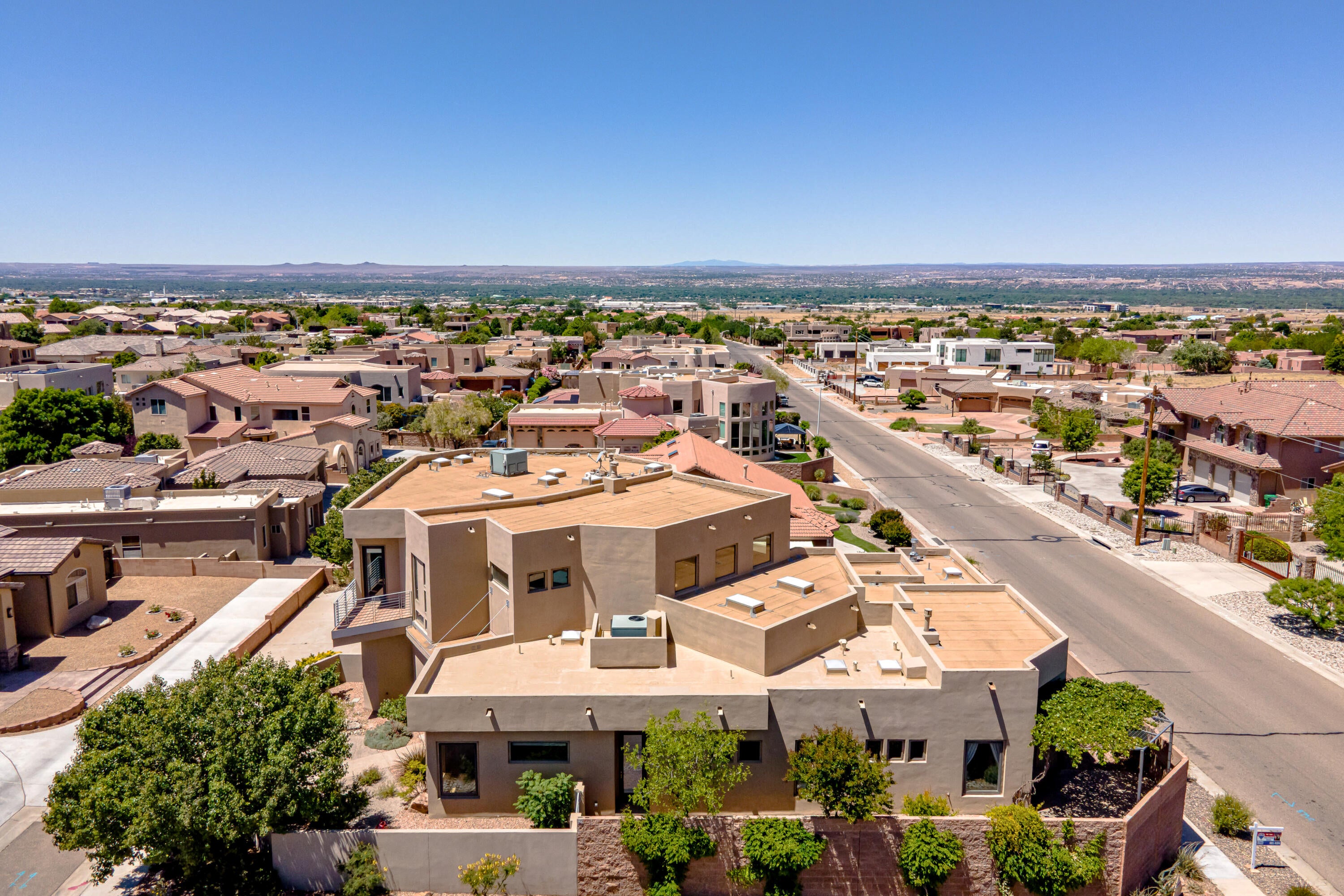 Albuquerque, New Mexico, 87122, United States, 5 Bedrooms Bedrooms, ,4 BathroomsBathrooms,Residential,Active,2044982