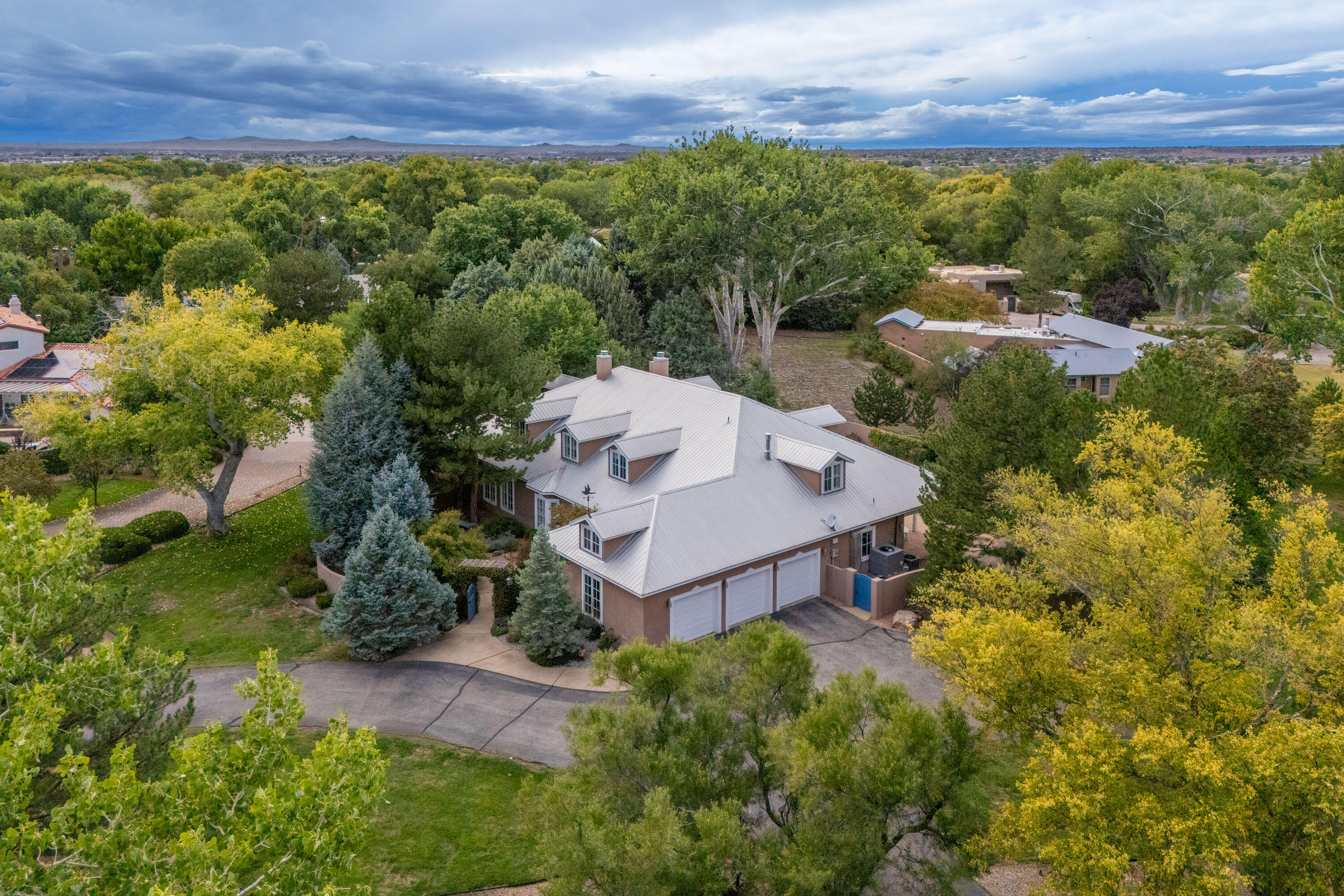 Los Ranchos, New Mexico, 87107, United States, 5 Bedrooms Bedrooms, ,5 BathroomsBathrooms,Residential,Active,1954307 Los Ranchos, New Mexico, 87107, United States, 5 Bedrooms Bedrooms, ,5 BathroomsBathrooms,Residential,Active,1954307
