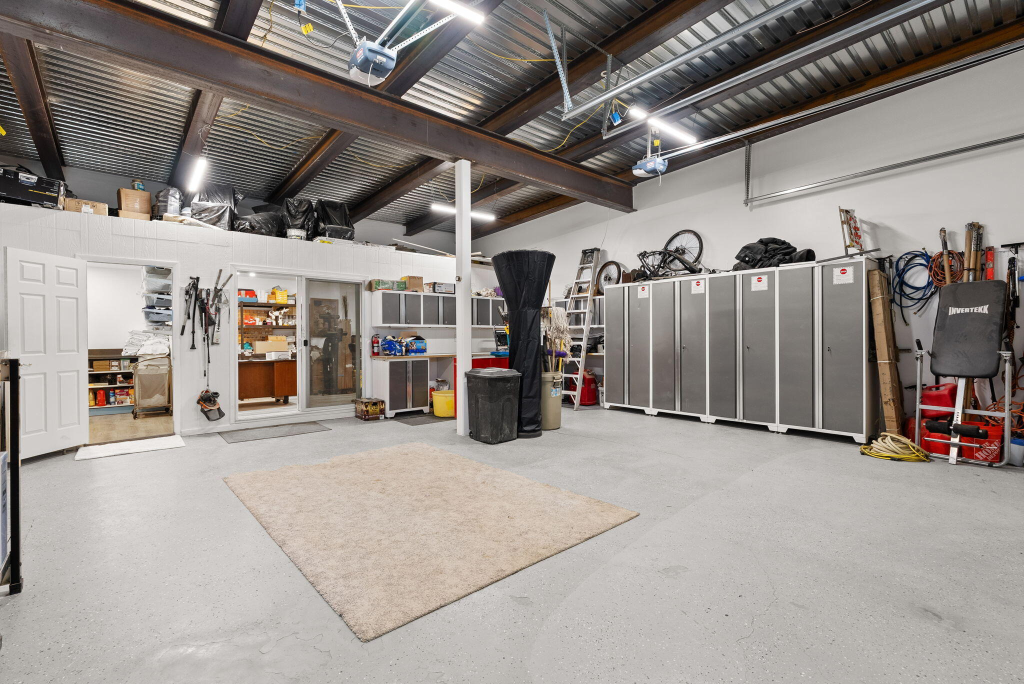 Pie Town, New Mexico, 87827, United States, 5 Bedrooms Bedrooms, ,3 BathroomsBathrooms,Residential,Active,1863330