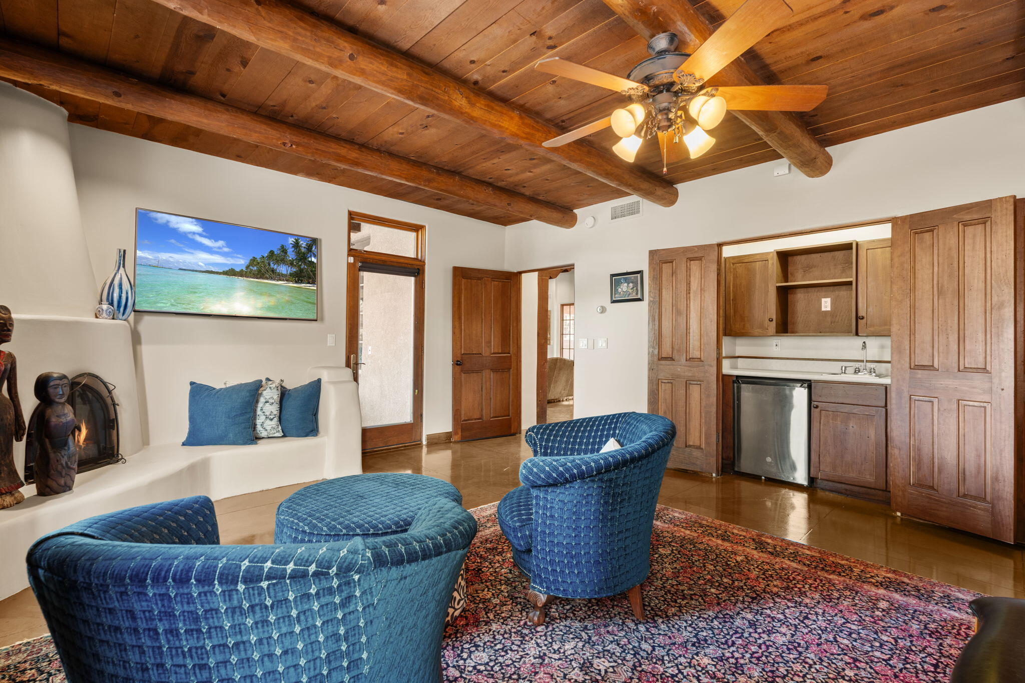 Los Ranchos, New Mexico, 87107, United States, 4 Bedrooms Bedrooms, ,6 BathroomsBathrooms,Residential,Active,1965830