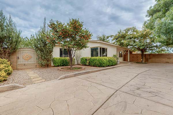 2446 LA VETA DR NE, ALBUQUERQUE, NM 87110 - Image 1