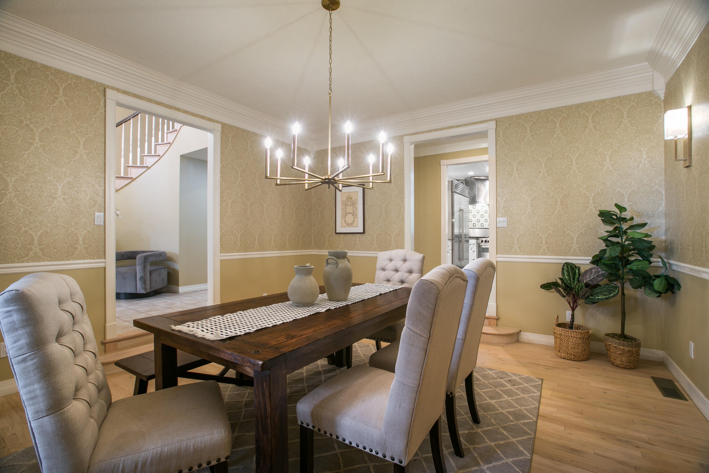 Los Ranchos, New Mexico, 87107, United States, 5 Bedrooms Bedrooms, ,5 BathroomsBathrooms,Residential,Active,1954307