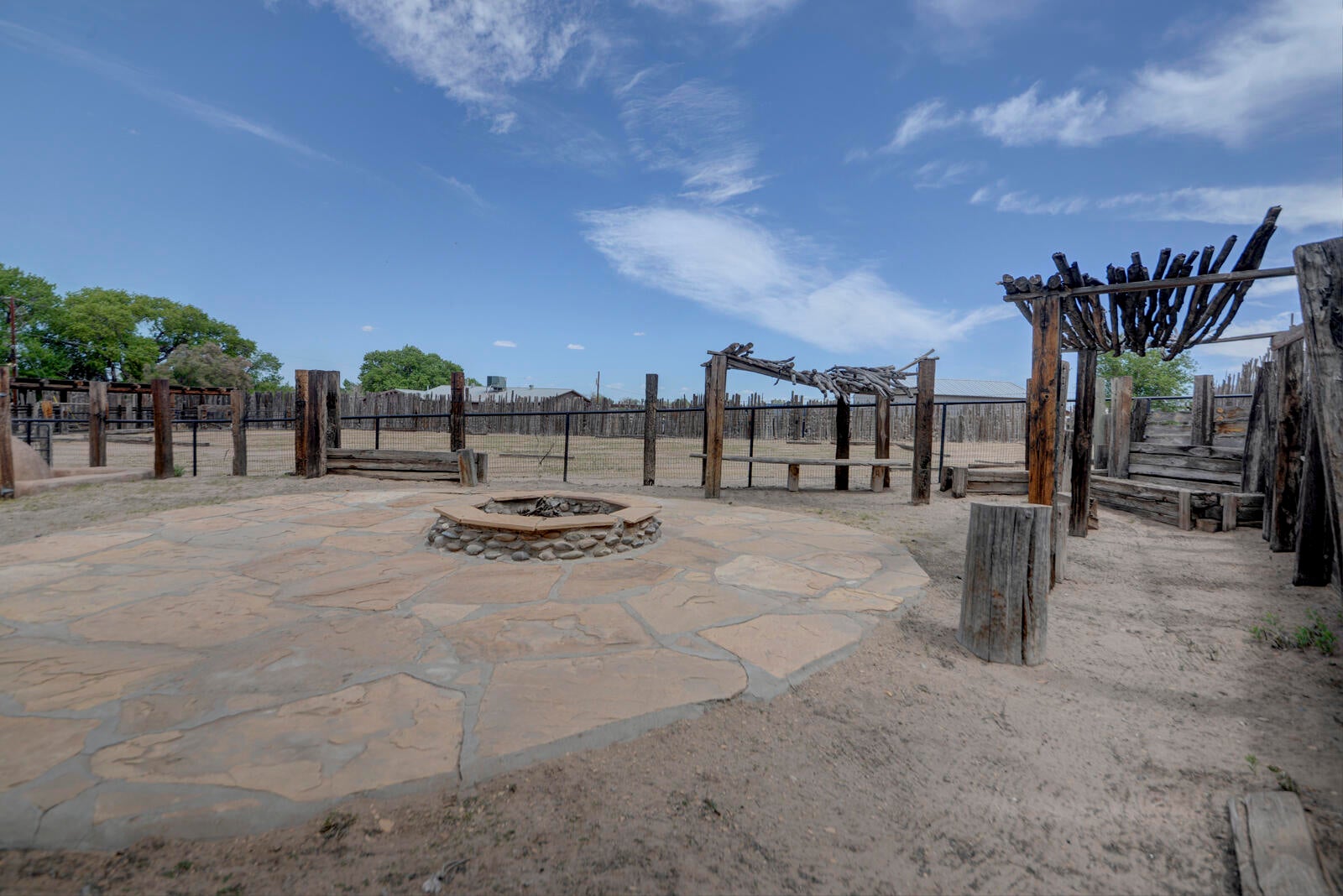 Albuquerque, New Mexico, 87113, United States, 4 Bedrooms Bedrooms, ,3 BathroomsBathrooms,Residential,Active,1824505