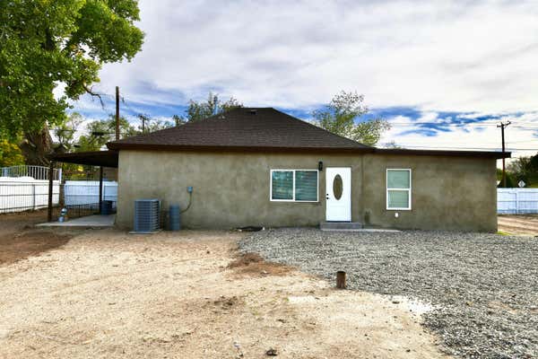 2715 BLAKE RD SW, ALBUQUERQUE, NM 87105, photo 3 of 39