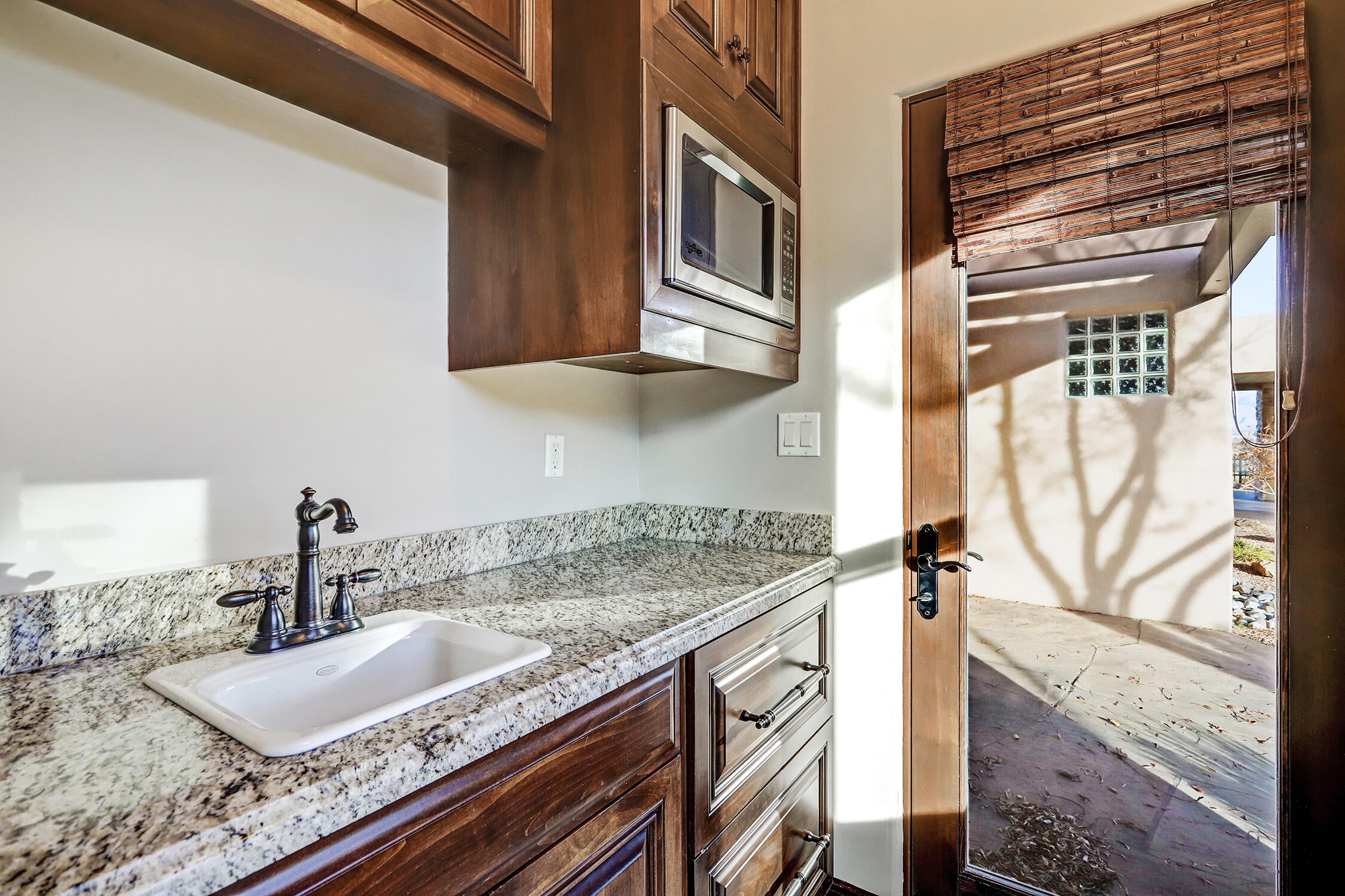 Albuquerque, New Mexico, 87120, United States, 3 Bedrooms Bedrooms, ,4 BathroomsBathrooms,Residential,Active,2001341