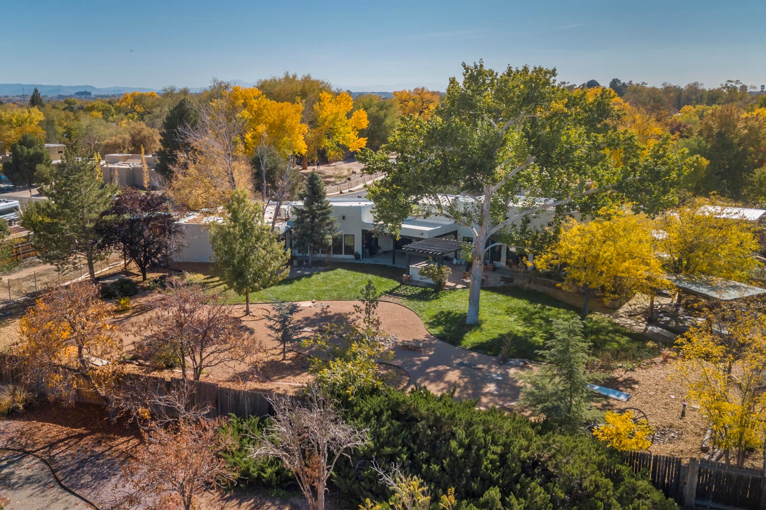 Albuquerque, New Mexico, 87107, United States, 4 Bedrooms Bedrooms, ,4 BathroomsBathrooms,Residential,Pending,2007350