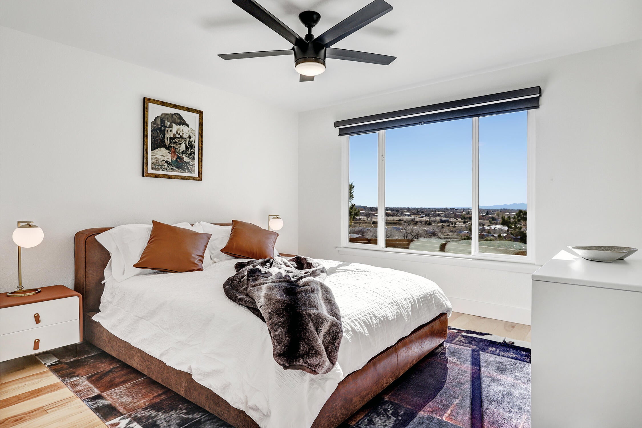 Santa Fe, New Mexico, 87507, United States, ,4 BathroomsBathrooms,Residential,Active,1780385