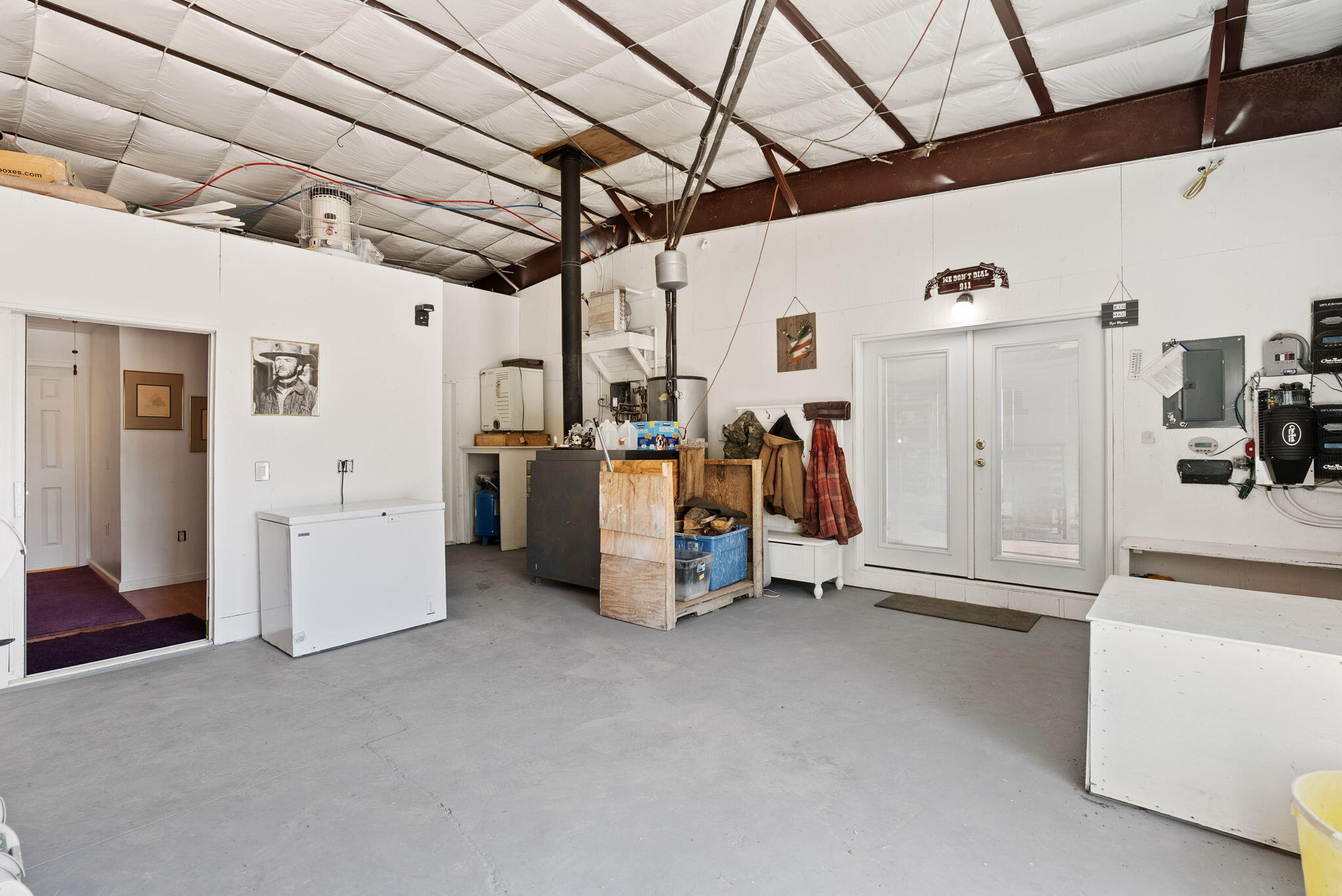 Pie Town, New Mexico, 87827, United States, 5 Bedrooms Bedrooms, ,3 BathroomsBathrooms,Residential,Active,1863330