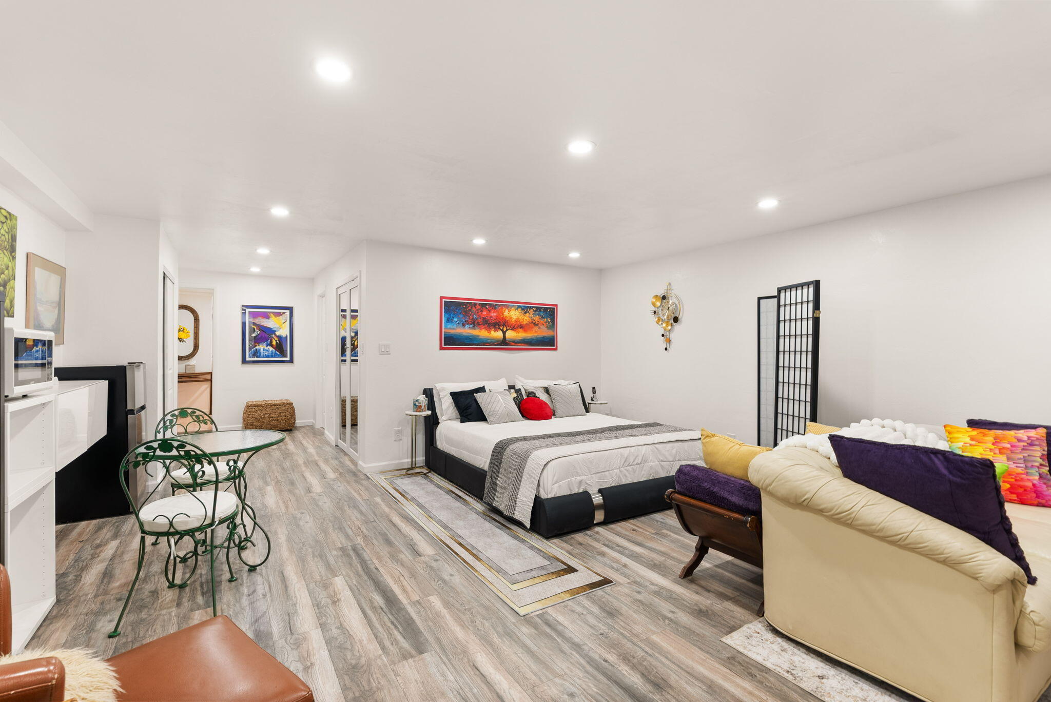 Pie Town, New Mexico, 87827, United States, 5 Bedrooms Bedrooms, ,3 BathroomsBathrooms,Residential,Active,1863330