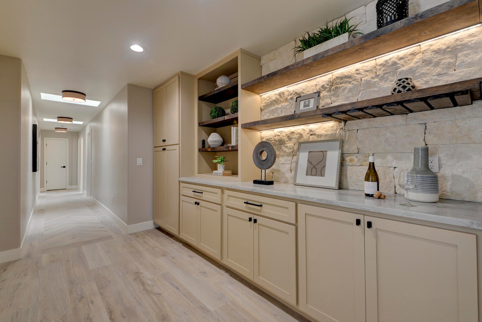 Albuquerque, New Mexico, 87113, United States, 4 Bedrooms Bedrooms, ,3 BathroomsBathrooms,Residential,Active,1824505