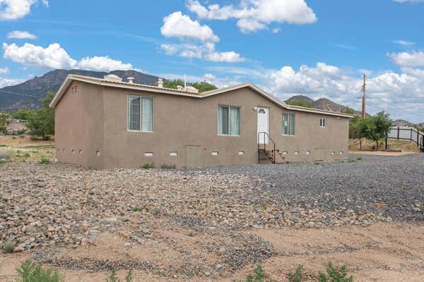 4 WHITTIER PL SE, ALBUQUERQUE, NM 87123 - Image 1