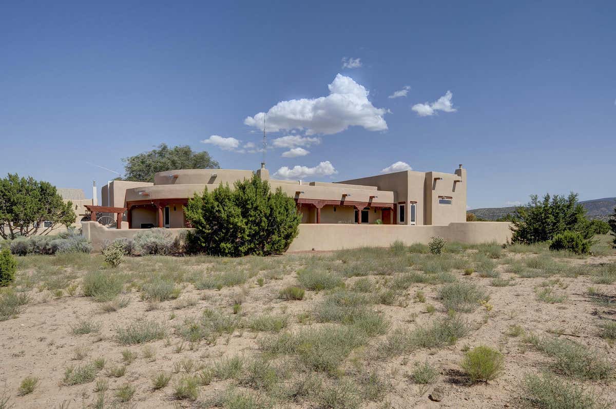 300 CAMINO DE LAS HUERTAS, PLACITAS, NM 87043, photo 1 of 59