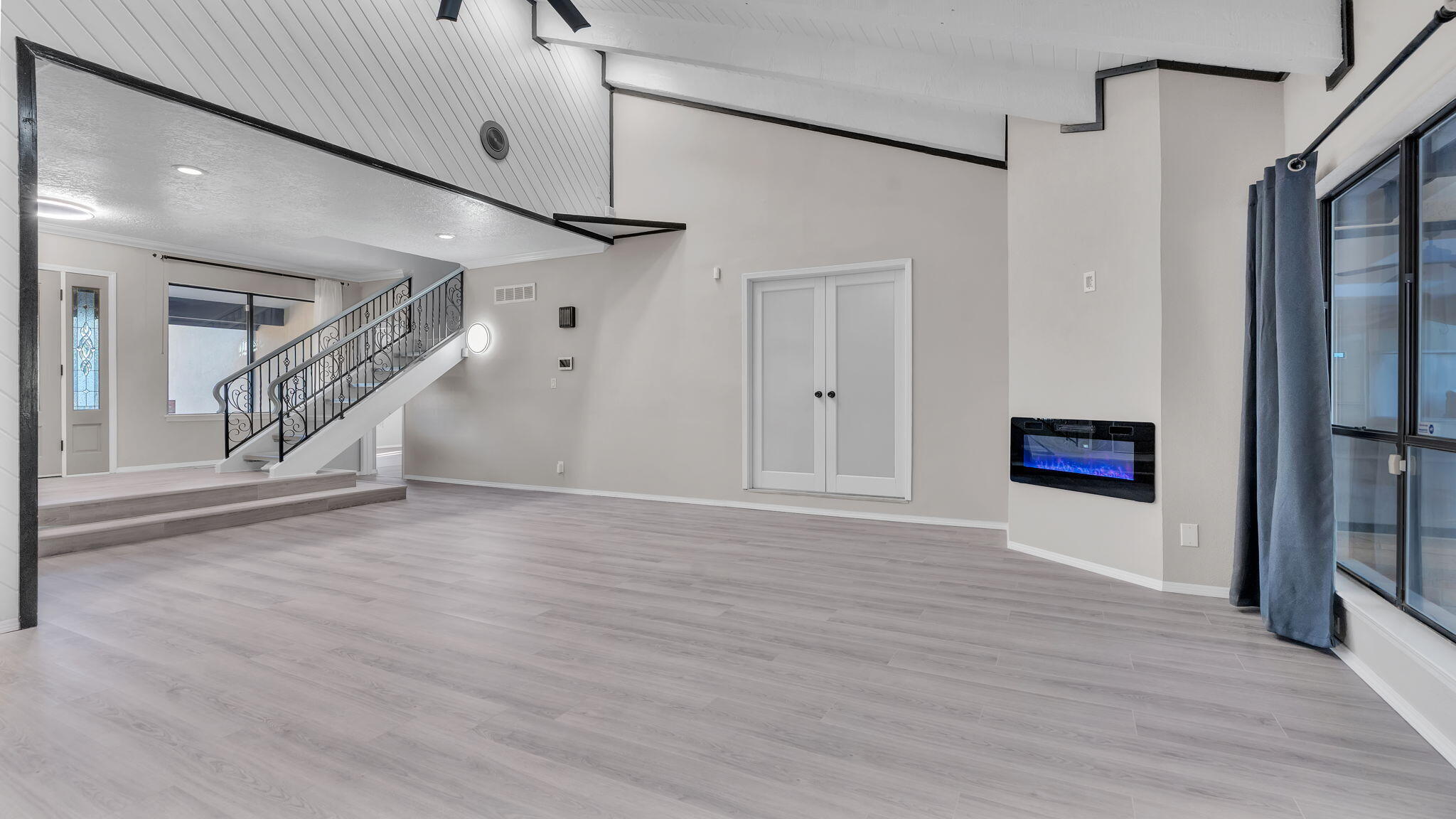 Albuquerque, New Mexico, 87111, United States, 4 Bedrooms Bedrooms, ,3 BathroomsBathrooms,Residential,Active,1965790