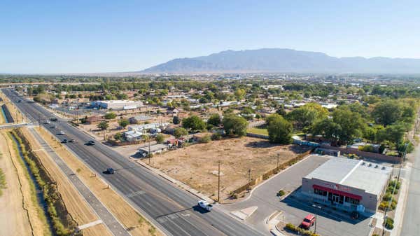 7930 2ND ST NW, ALBUQUERQUE, NM 87107, photo 3 of 33