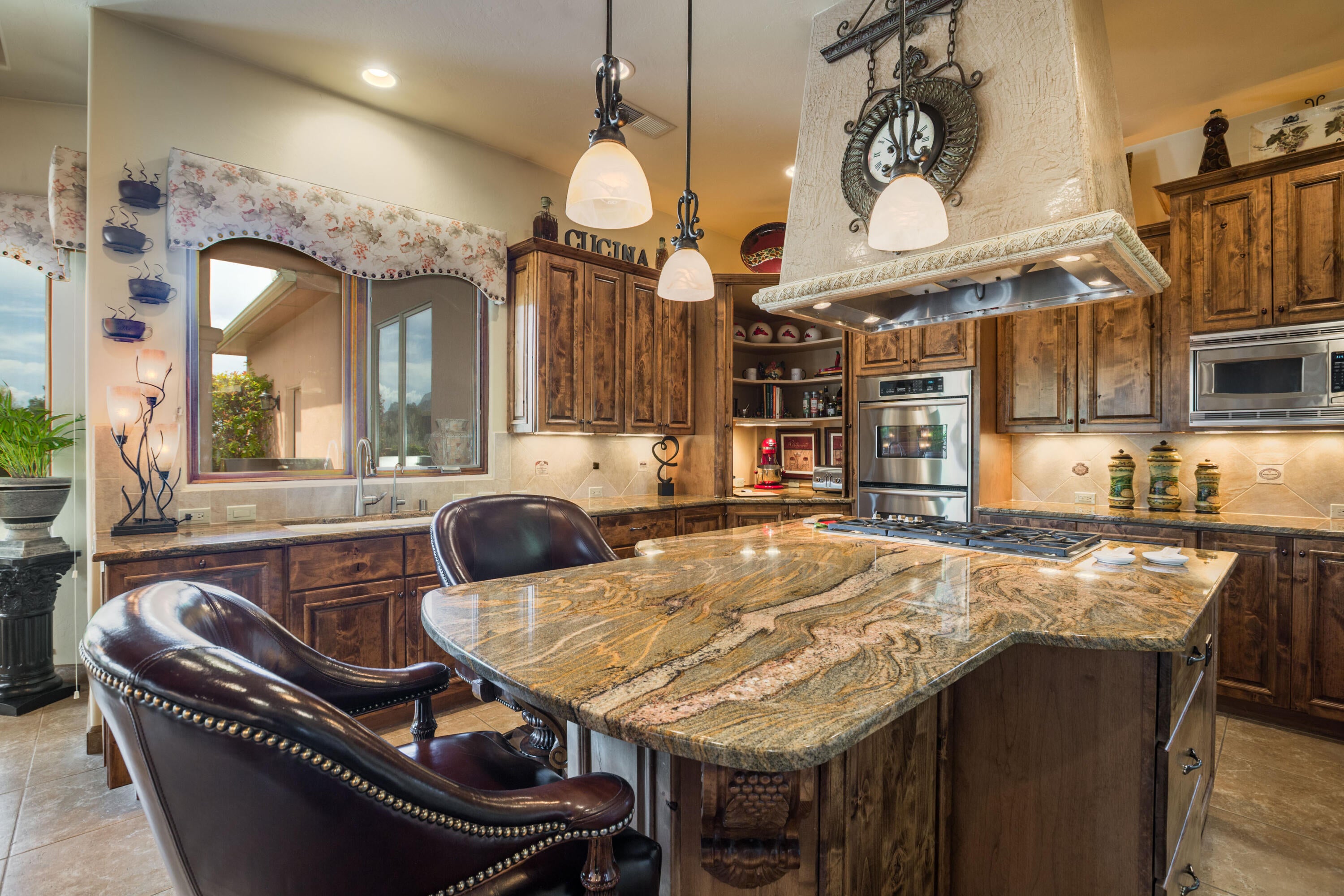 Albuquerque, New Mexico, 87111, United States, 3 Bedrooms Bedrooms, ,3 BathroomsBathrooms,Residential,Active,2042755