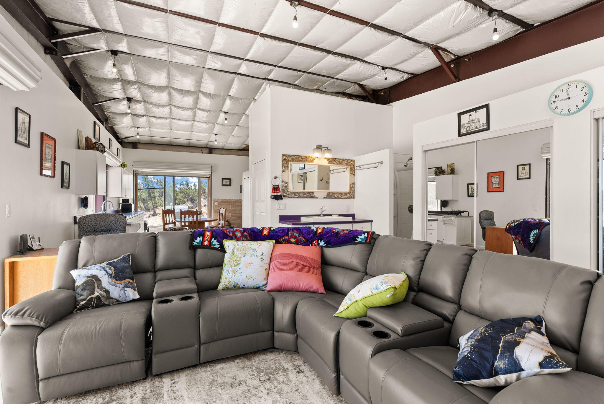 Pie Town, New Mexico, 87827, United States, 5 Bedrooms Bedrooms, ,3 BathroomsBathrooms,Residential,Active,1863330