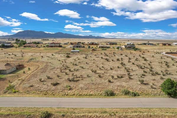 9 HALF MOON RD, EDGEWOOD, NM 87015 - Image 1