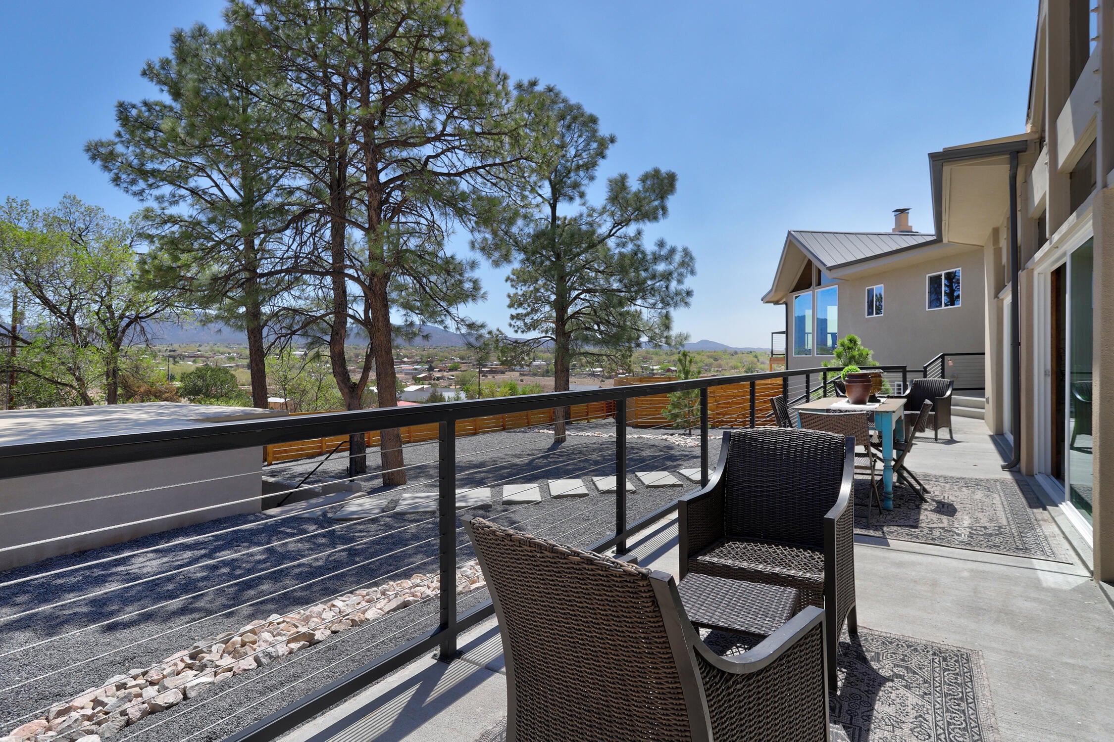 Santa Fe, New Mexico, 87507, United States, ,4 BathroomsBathrooms,Residential,Active,1780385