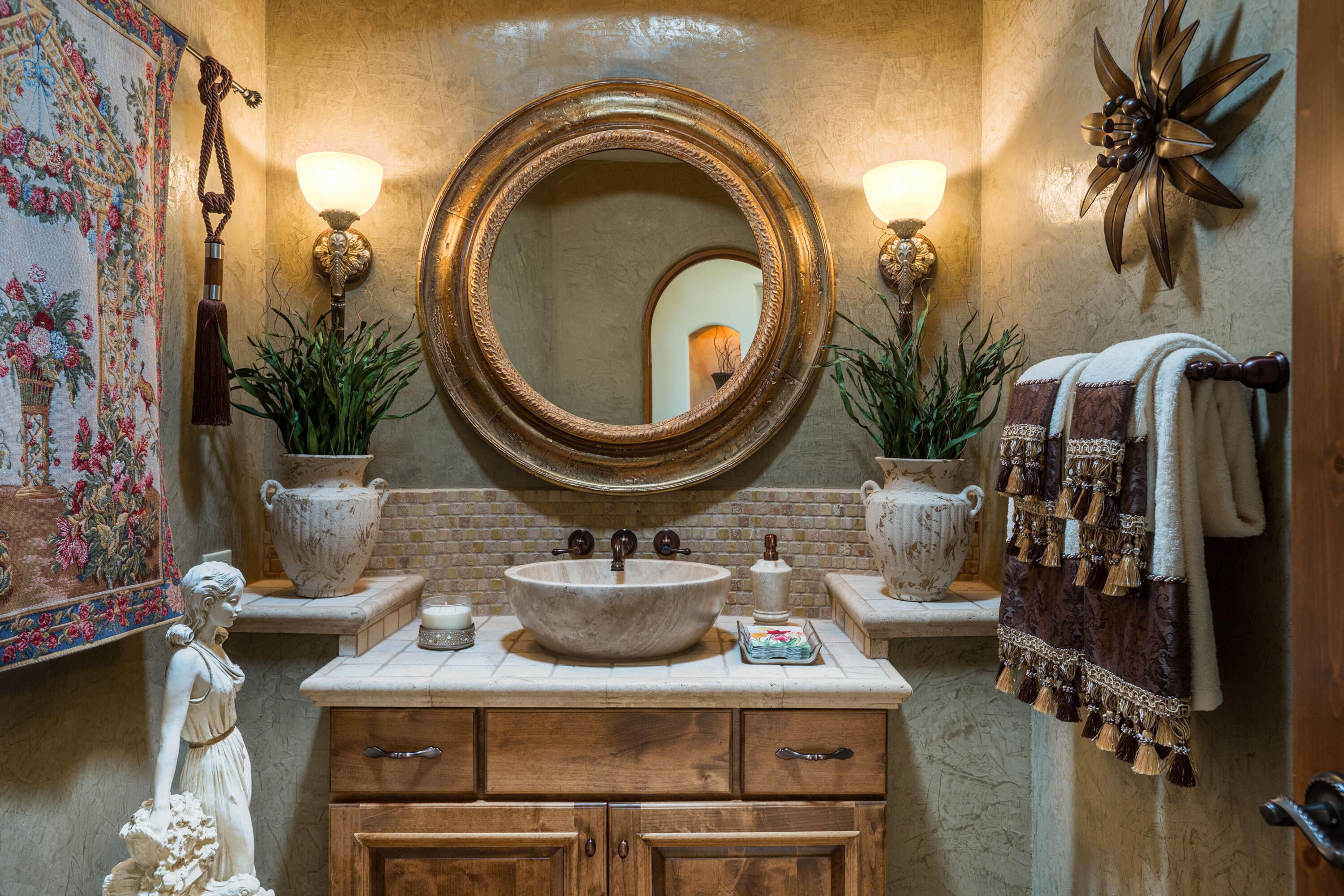 Albuquerque, New Mexico, 87111, United States, 3 Bedrooms Bedrooms, ,3 BathroomsBathrooms,Residential,Active,2042755